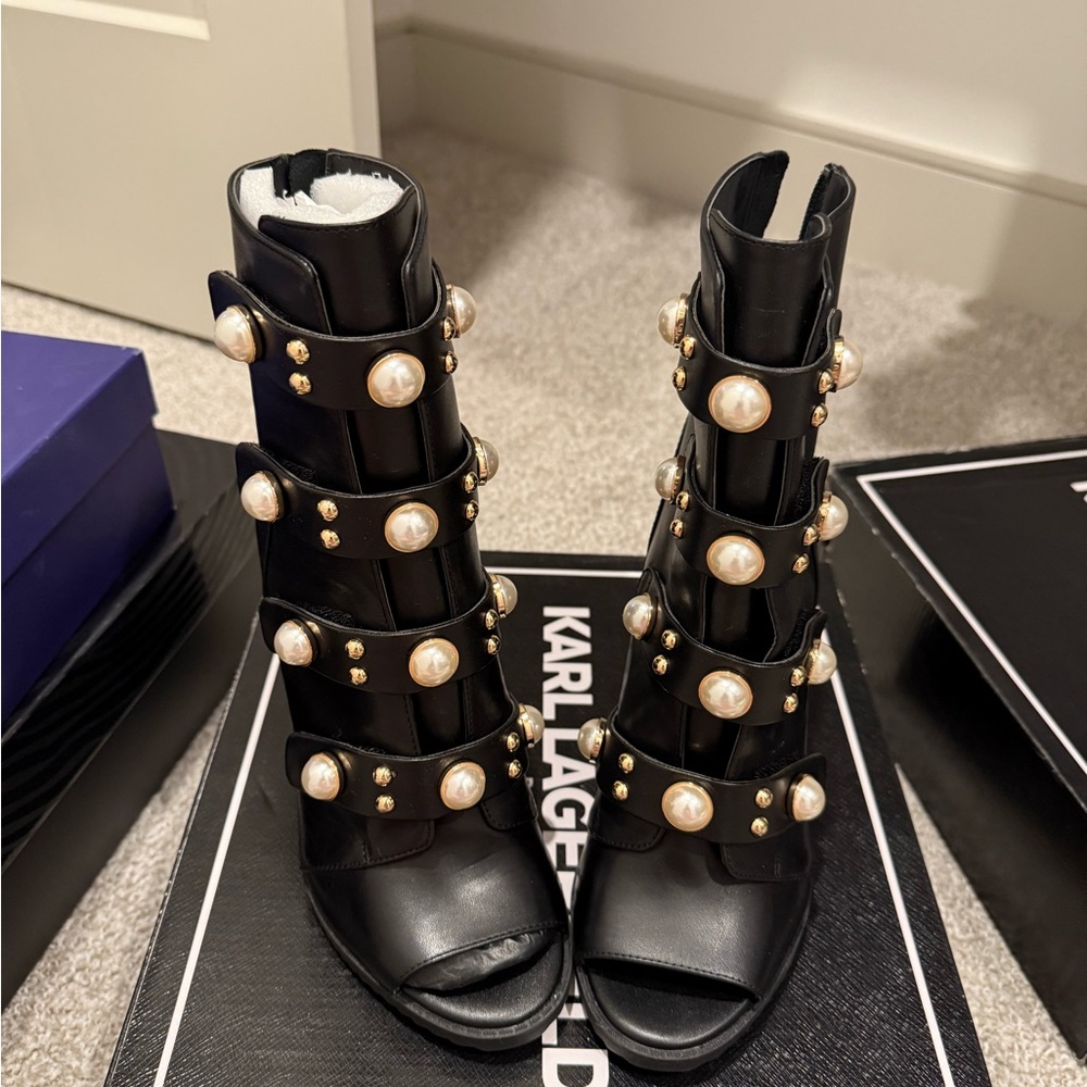 Karl Lagerfeld Black and Gold Heeled Boots with Modern Elegance